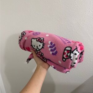 Pink help kitty blanket